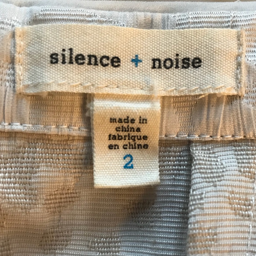 Silence + Noise Jacquard Peplum Pencil Dress - Picture 5 of 5